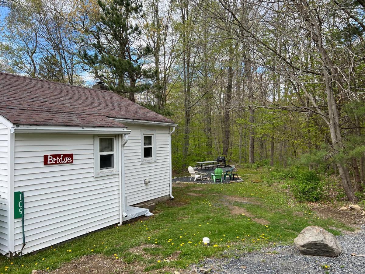 Echo Valley Cottages Coolbaugh Exterior photo